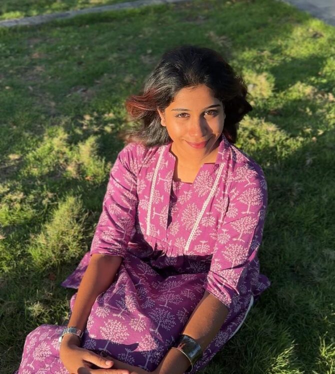 Violet Cotton V – Collared Kurti - Image 3