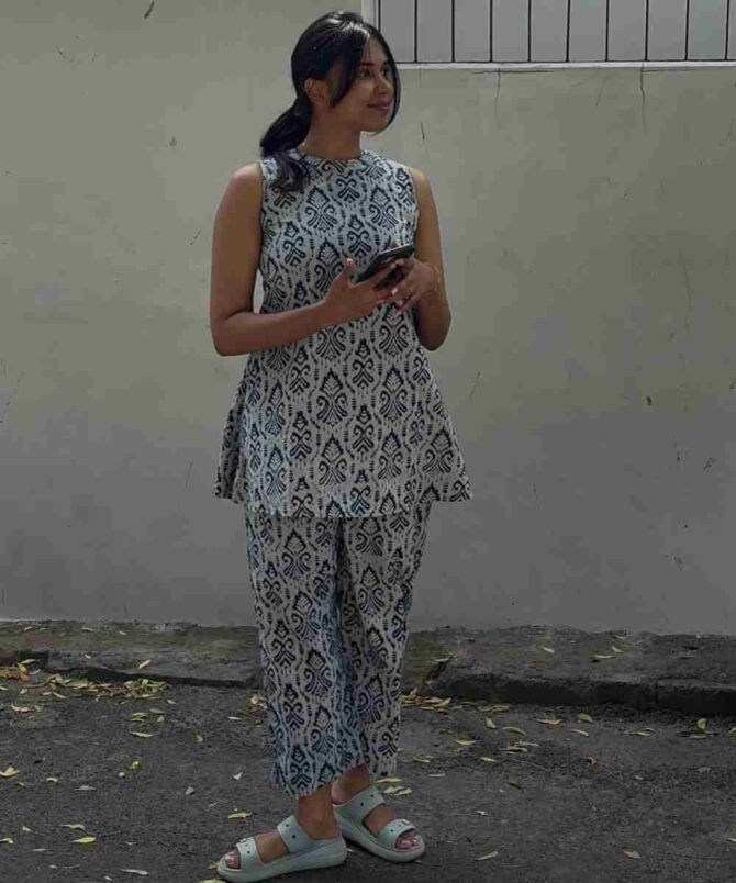Indigo dabu cotton Aline co ord set - Image 3